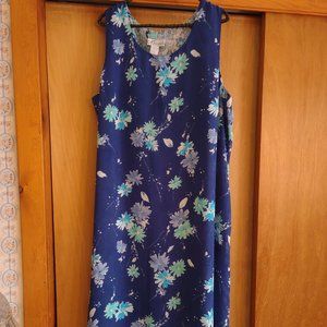 Dress Barn Woman  =Blue flowered REVERSES to blue paisley print    Pre Owned